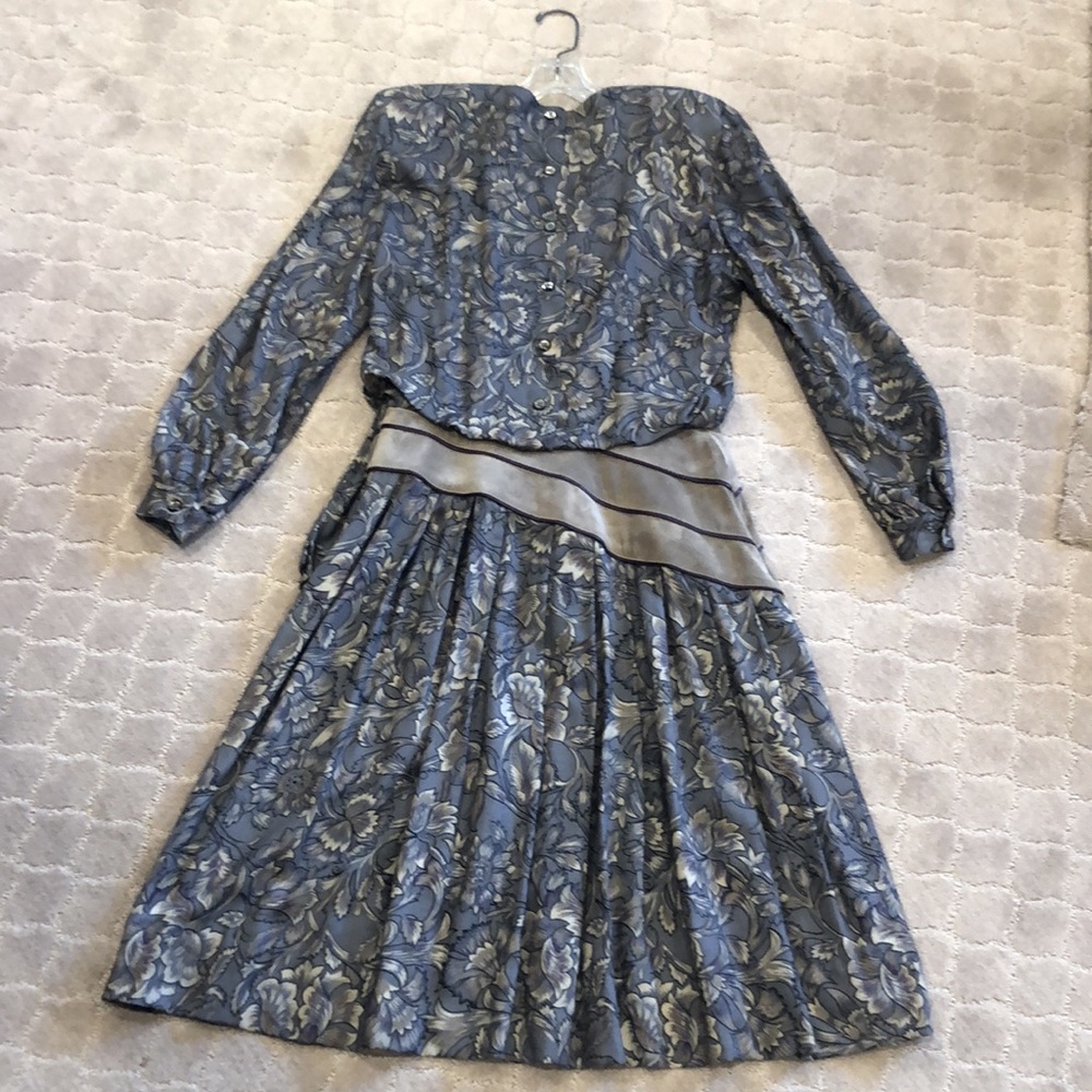 Joan Sparks vintage dress with leather & suede - Picture 2 of 10